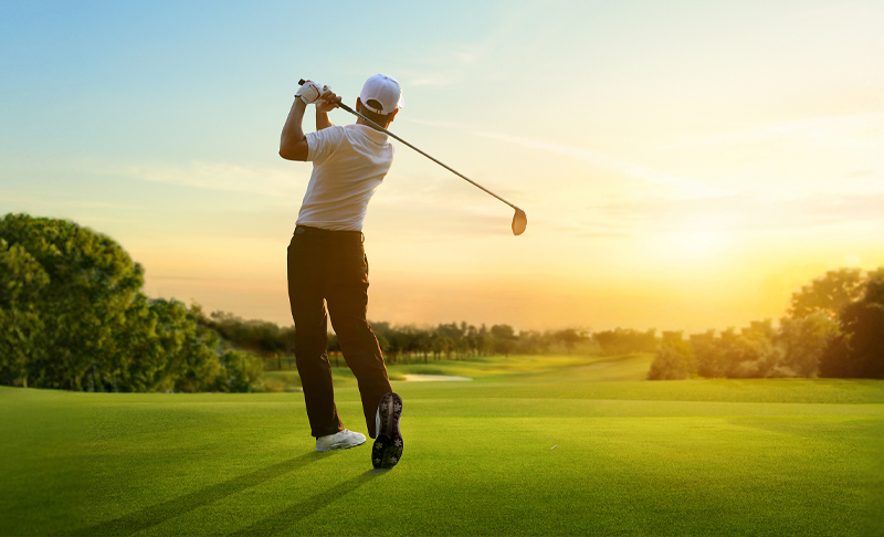 golfer swinging